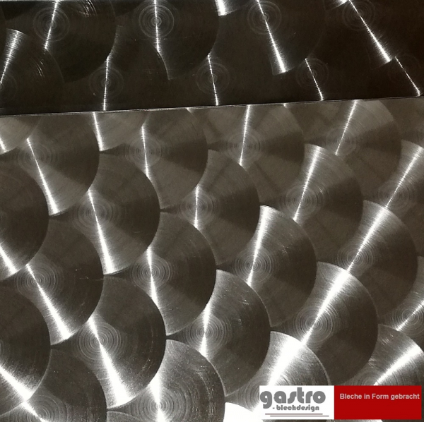 Edelstahl U-Profil , Pfauenauge D50 kreisgeschliffen, 1,5 mm stark, Einfassprofil Edelstahl U-Profil , Pfauenauge D50 kreisgeschliffen, 1,5 mm stark, Einfassprofil